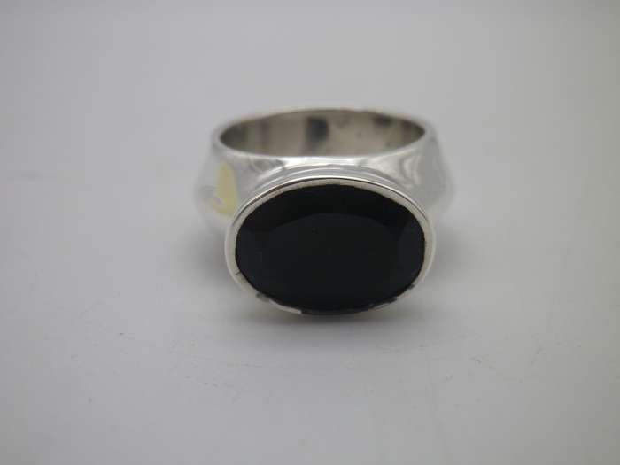 Chunky Sterling Silver & Onyx Ring Size: O.  14g