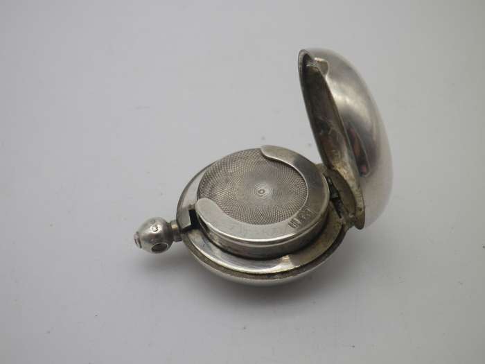 Hallmarked Silver Single Sovereign Case. Birmingham 1901. 21.14g