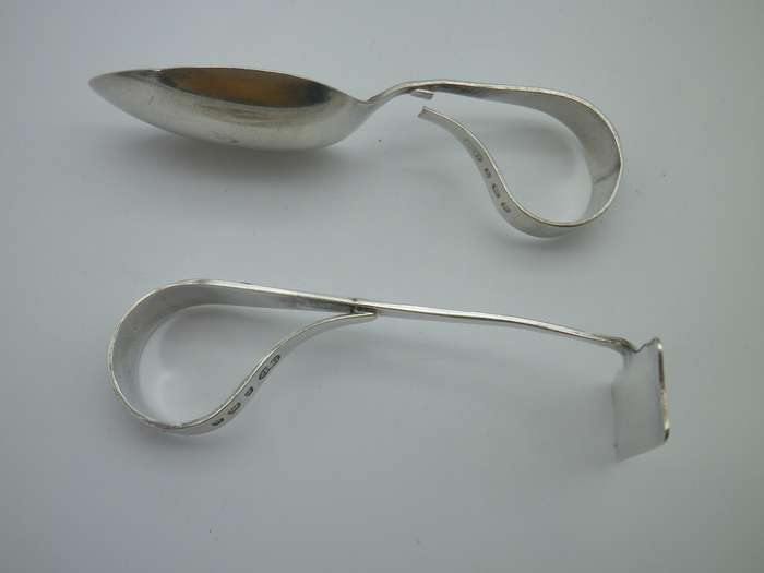 Hallmarked Sterling Silver Baby Feeding Christening Set. William Suckling Ltd Birmingham 1934 34.5g