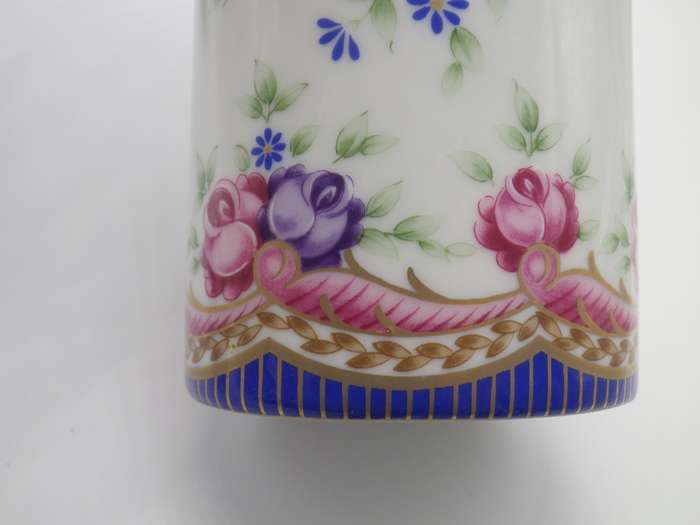 BEAUTIFUL VINTAGE LIMOGES France TRINKET JAR & HOLDER Set DESIGNED BY PIERRE DUMAS FILS