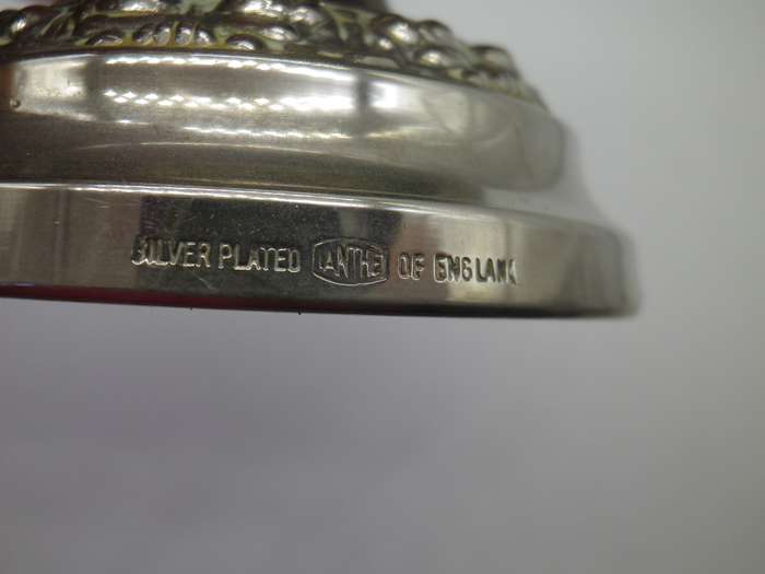 Good quality Small Vintage silver plated Ianthe Rose bowl. Made in England.