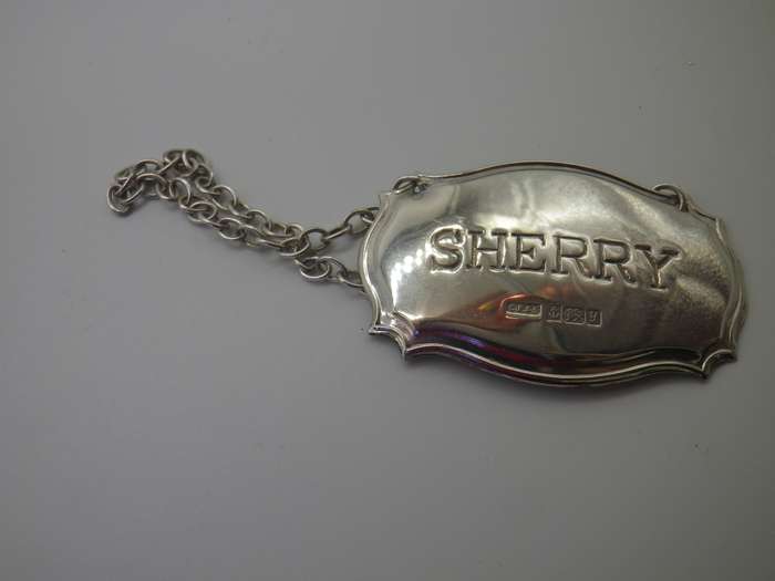 Hallmarked Silver SHERRY Decanter label. Birmingham, 1998 C Robathan & Son. 8.9g