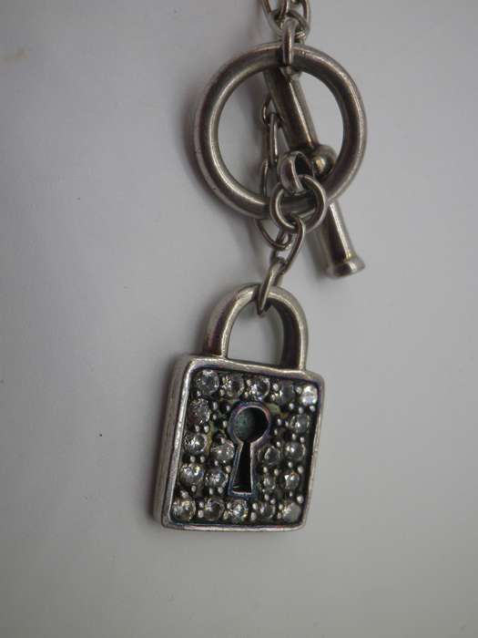 Cute Sterling Silver & CZ padlock design pendant. 10.8g. 46.5cm long