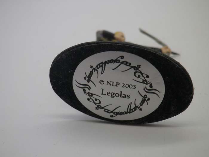 LEGOLAS Lord of the Rings Hand Painted Lead figurine NLP 2004. Original label Very Good Condition.