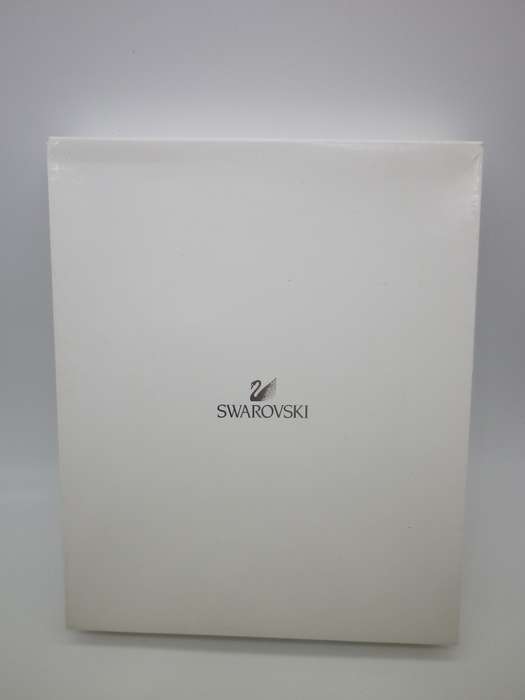 Beautiful SWAROVSKI Standing Mirror.  19.5x 15cm.