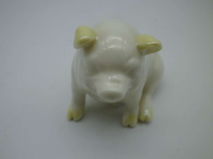 Cute Little Vintage BELEEK, Ireland Ceramic Pig. Cream with Yellow lustre