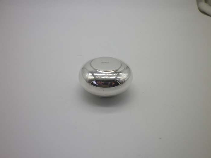 Hallmarked silver portable fold-up pocket ashtray London 1956. Douglas Pell Silverware. 19g Rare