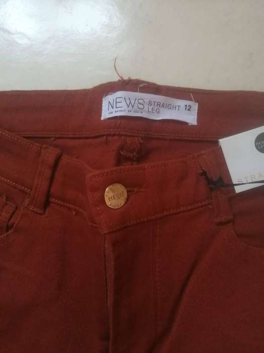 LADIES JEANS