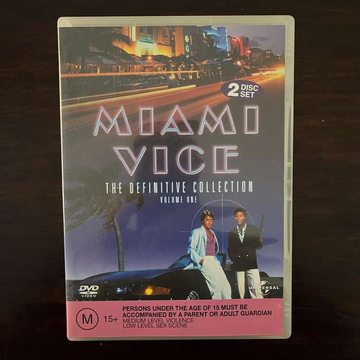 Miami Vice - The Definitive Collection Volume One 2DVD Australian Press  Region 2,4