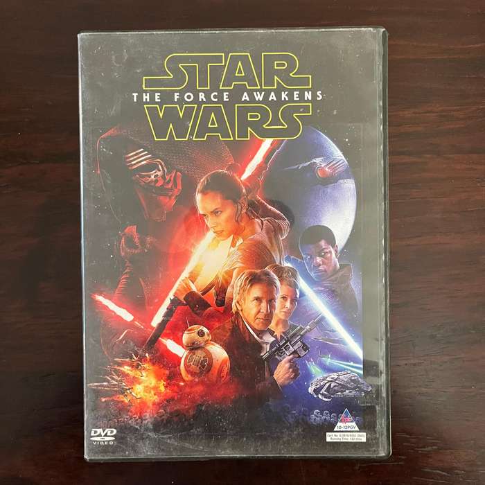 Star Wars - The Force Awakens DVD South African Press (2)