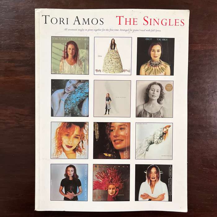 Tori Amos - The Singles Piano/Vocal Tablature Book
