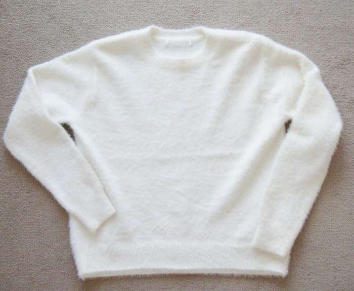 Ladies  Warm Jersey  -   Size  medium -   Beautiful PURE WHITE AND SO SOFT - BRAND NEW