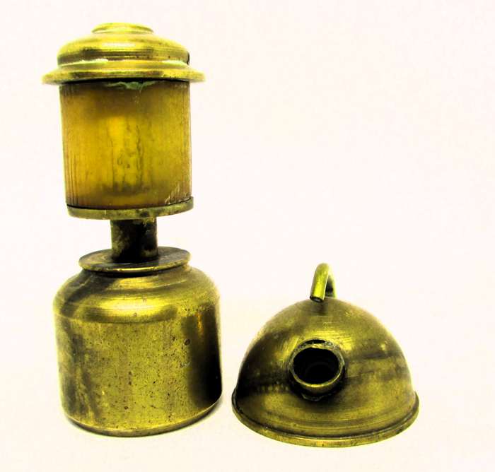 Vintage Brass Temptations Handcrafted Solid Brass Printer Tray ornaments.