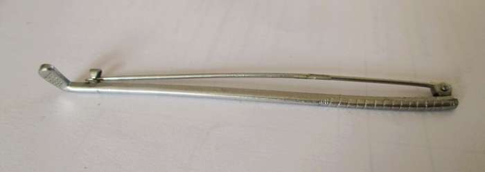 Unique (not sure) Silver "Golf Club" Brooch?Tie clip. 90mm