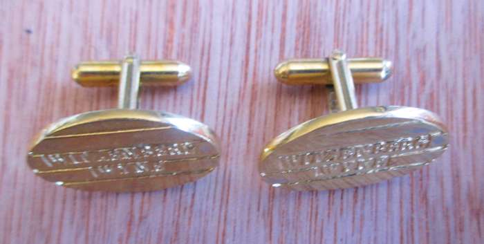 Vintage Gold color Witzenberg Wyne Cufflinks.