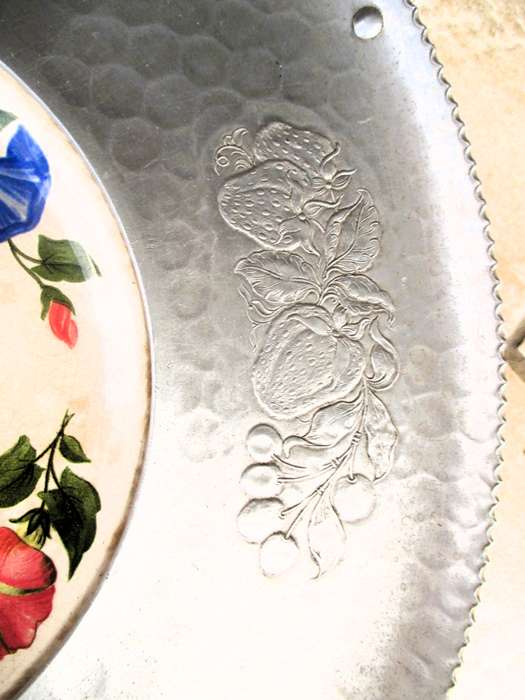 Large Shenandoah Ware Morning Glory With Cromwell Hand Hammered Wrought Aluminum Tray 470mm dia