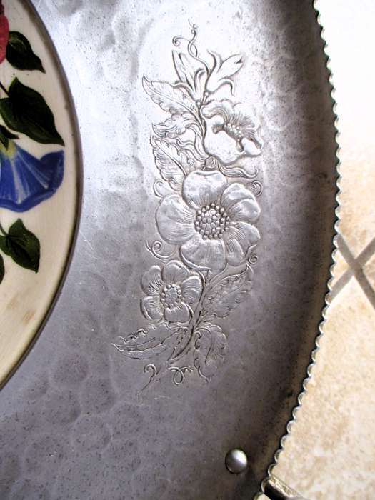 Large Shenandoah Ware Morning Glory With Cromwell Hand Hammered Wrought Aluminum Tray 470mm dia