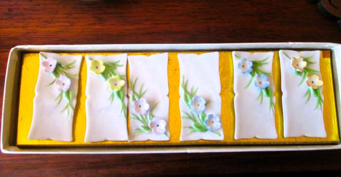 Ser of 6 La Fleur - Japan Porcelain Place Card Holders Flowers - Vintage Unused