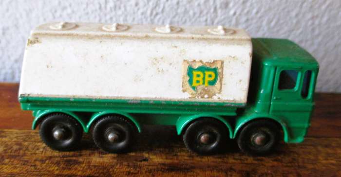 Vintage Matchbox Lesney Series No 32 Leyland Petrol Tanker BP Ergomatic Cab  1:64