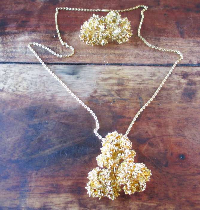 Vintage Costume Jewelry Pendant Necklace and Brooch Gold Tone Sea Coral 1980s