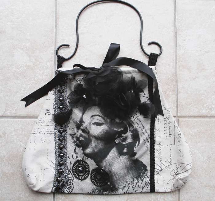 Handmade Marilyn Monroe Material Tote Bag with iron handle. 450x35xmm