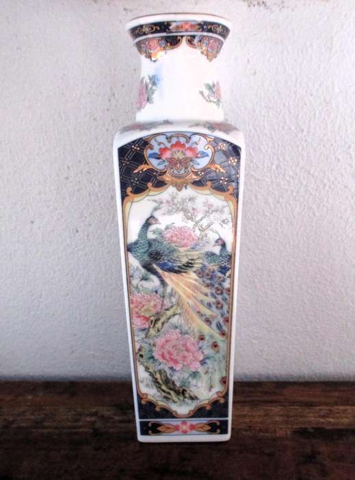 Vintage Porcelain Vase With Peacock Design 1970 Japan 200mm high,