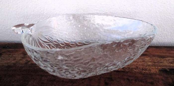 Vintage Strawberry Textured Glass Trinket/Candy Bowl 160x50mm