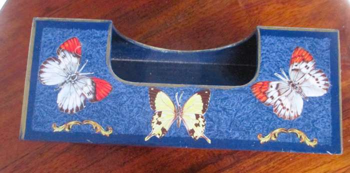 Decoupage tissue box holder