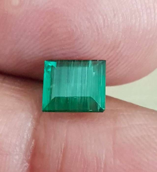 1.43cts. Tourmaline Bluish Green Precious Gem Ravishing Colour Natural