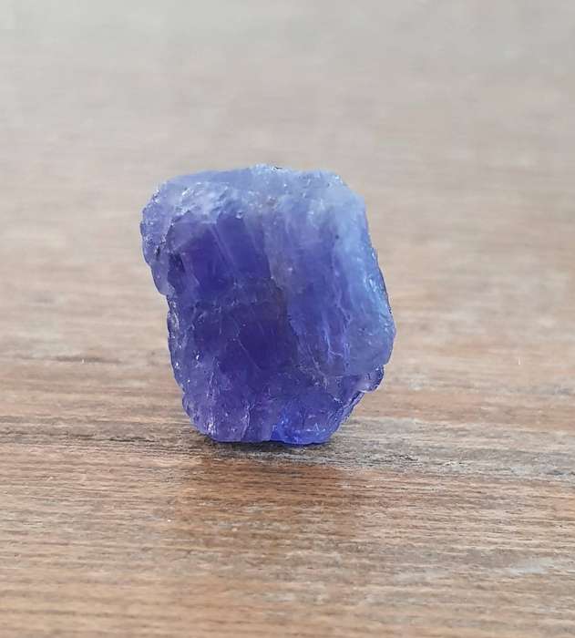TANZANITE 25.41Cts. NATURAL VIOLET BLUE  ROUGH