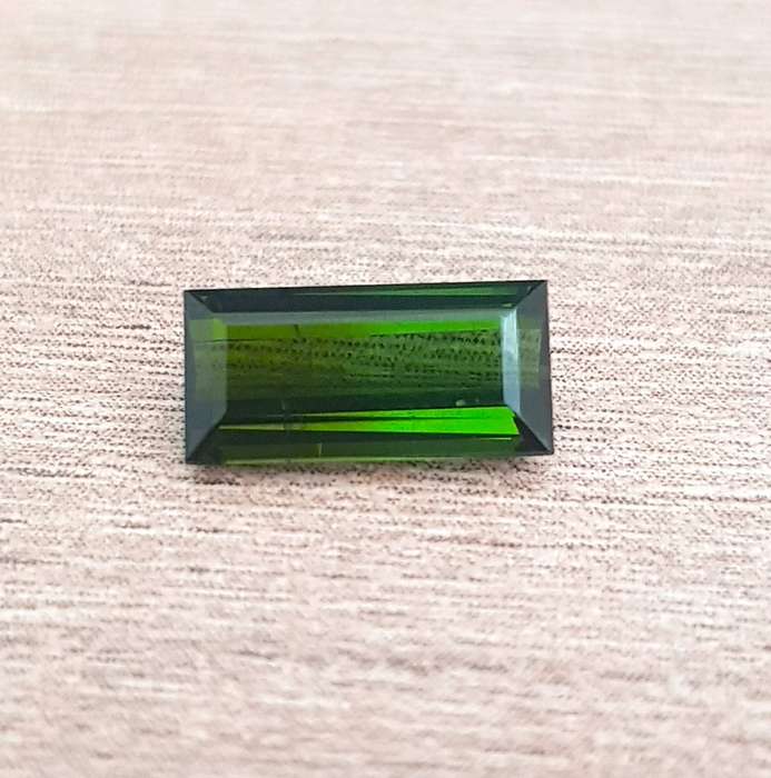 1.37ct Green Tourmaline VS Baguette 9.3x4.5mm  Nigeria
