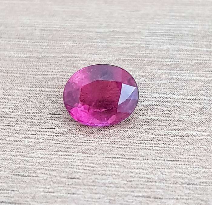 1.06ct Purplish Pink Tourmaline Oval  - Mozambique Gemstone Natural