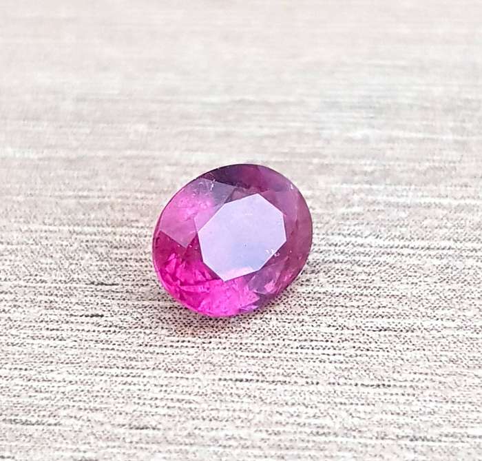 1.06ct Purplish Pink Tourmaline Oval  - Mozambique Gemstone Natural