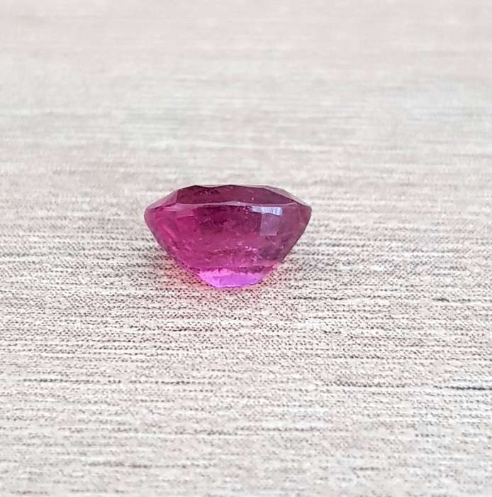 1.06ct Purplish Pink Tourmaline Oval  - Mozambique Gemstone Natural