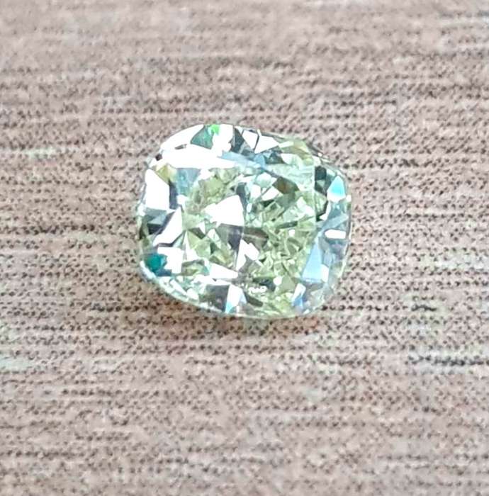 0.52Cts Diamond Cushion Cut**Certified**  J/VVS2 Natural Loose  Natural