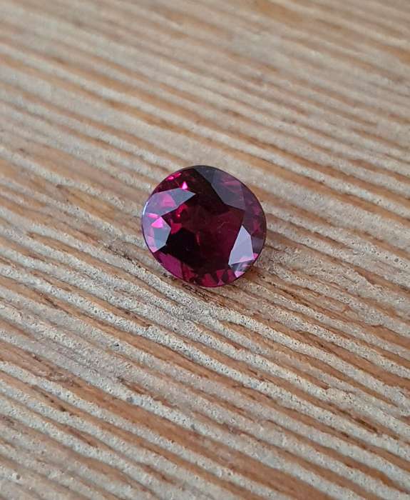 2.12ct Purplish Pink Rhodolite Garnet Cushion VS Natural  - Tanzania Gem