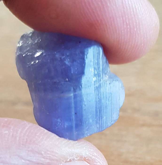 TANZANITE 30.47Cts. NATURAL VIOLET BLUE  ROUGH
