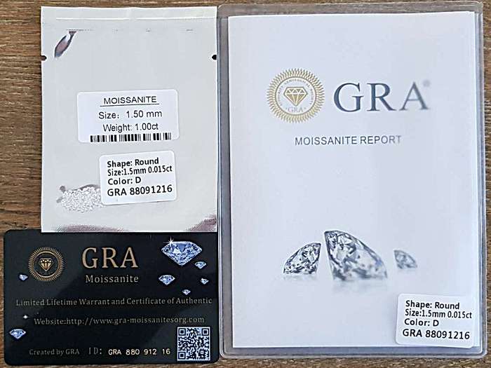 Moissanites 1.5mm D / VVS1  1.00ct **GRA Certified** Small Size 0.015cts Stones Loose