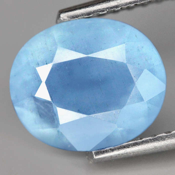 1.41Ct.  Aquamarine Ocean Blue Oval Unheated Brazil Ravishing Natural Gemstone