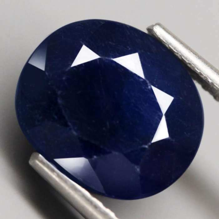 3.96Ct. Sapphire Blue Oval Facet Heated Mozambique Ravishing!Natural Gemstone