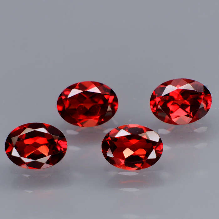 Red Mozambique Garnet Oval 1Pcs/1.45Ct.8x6 mm.Attractive Color! Natural Africa