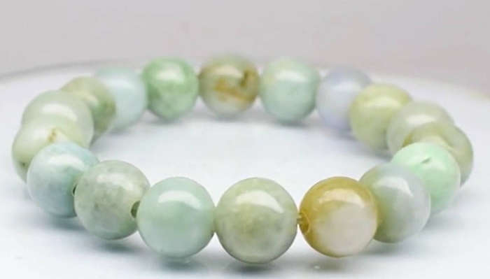 160.44ct Jade Green Bracelet Myanmar  18pcs Natural