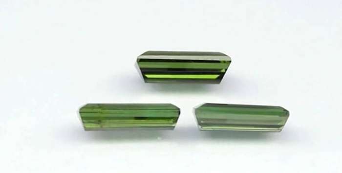1.80ct Green Tourmaline Baguette 3pcs Lot Natural -  Africa
