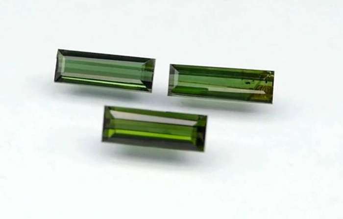 1.80ct Green Tourmaline Baguette 3pcs Lot Natural -  Africa