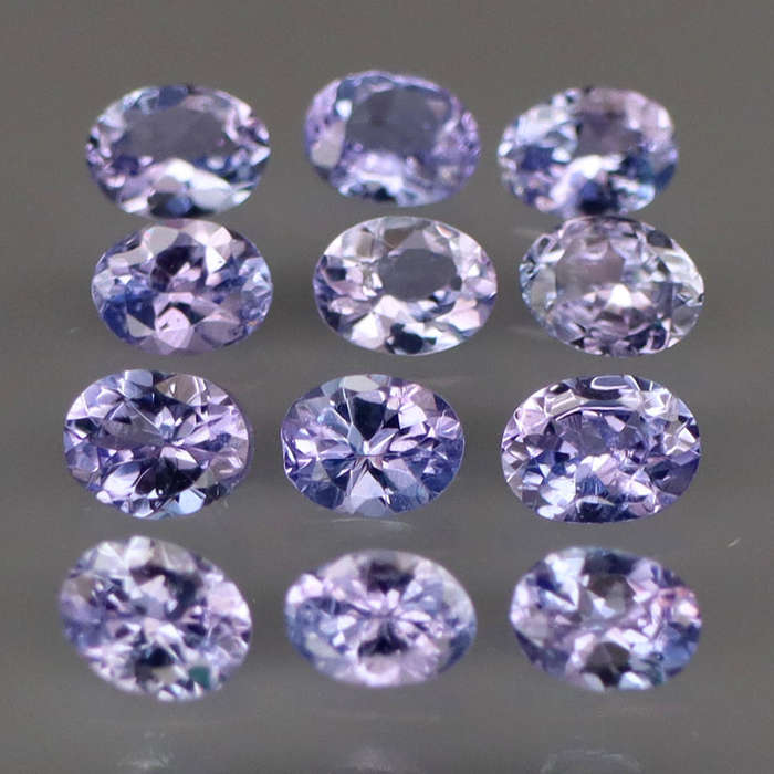 Purplish Blue Tanzanite 1Pcs/0.17Ct.Oval 4x3 mm.Ravishing Color & Full Fire!