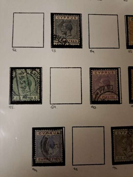 Cyprus - 65 stamps - Clearance sale