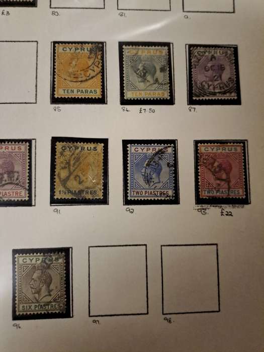 Cyprus - 65 stamps - Clearance sale
