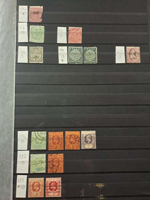 Fiji - 106 Stamps - Clearance sale