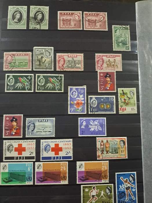 Fiji - 106 Stamps - Clearance sale