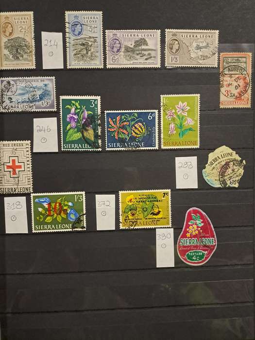 Sierra Leone - 78 Stamps - Clearance sale